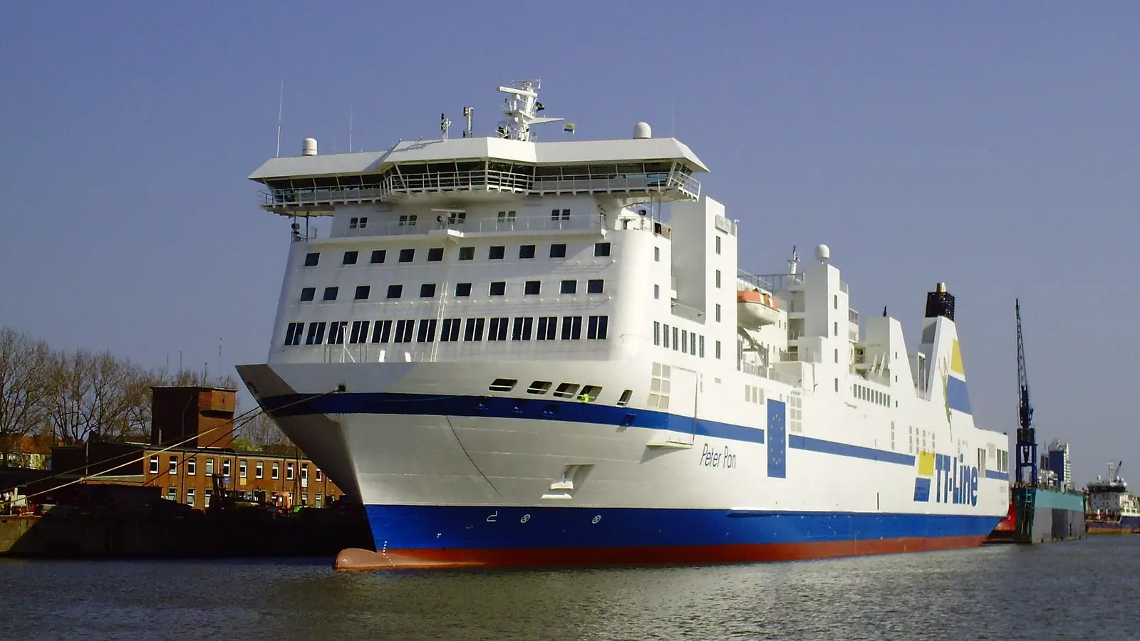 Top story: Stena signs agreement to acquire Color Line